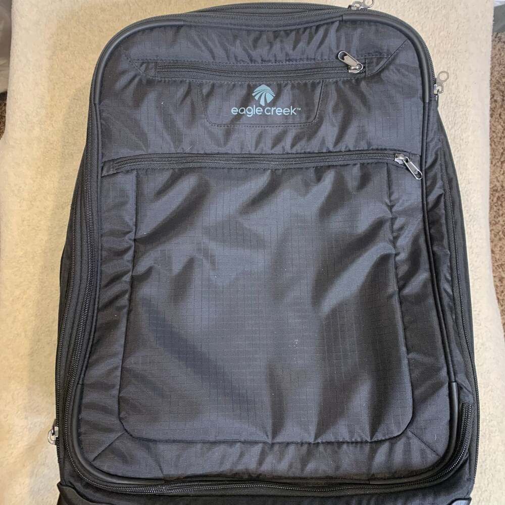 Eagle Creek Travel Gateway 22" 4-Wheel Carry-On Luggage – ,